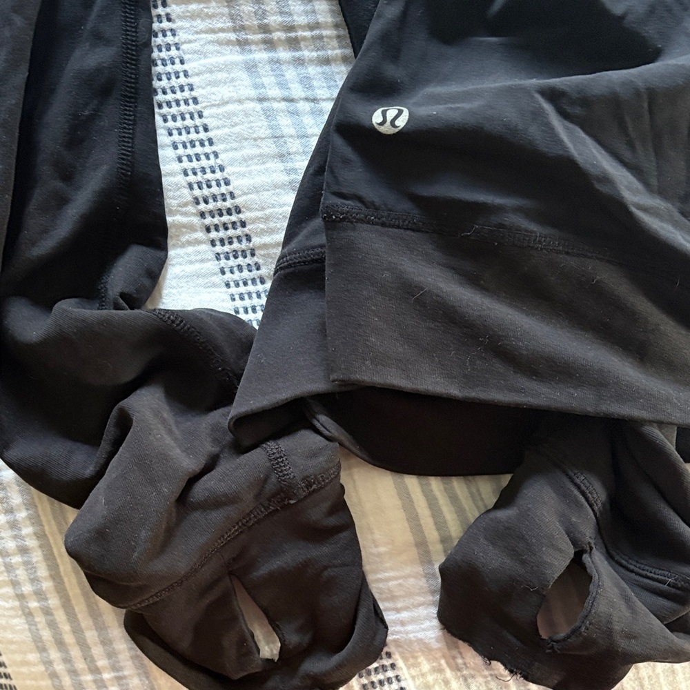 Lululemon Black Long Sleeve Crewneck Sweater 6 - Picture 5 of 6